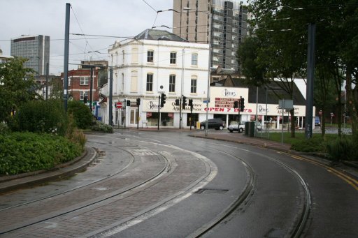 Croydon Tramlink wimbledon route at Reeves Corner