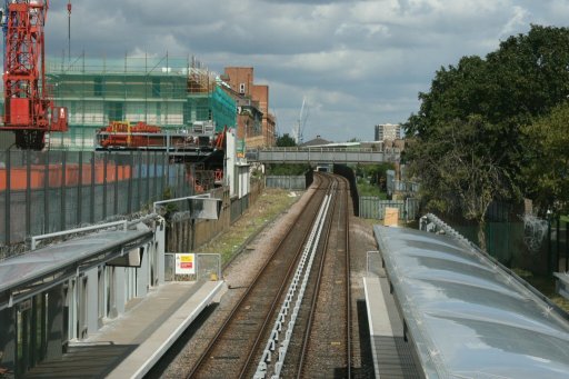 Docklands Light Railway stratford route at Langdon Park station
