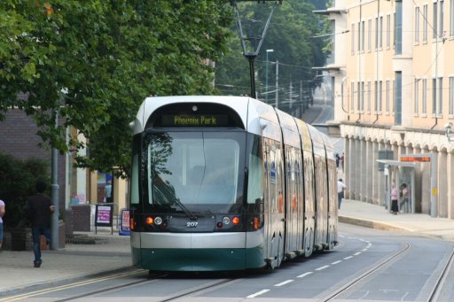 Nottingham Express Transit tram 207 at Goldsmith Street