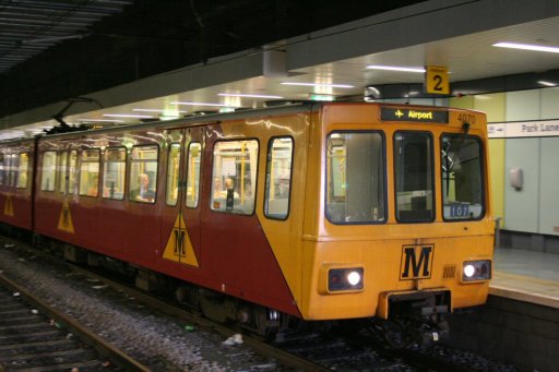 Tyne and Wear Metro unit 4070 at Park Lane station