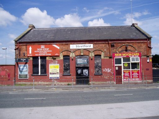 Metrolink tram stop at Stretford